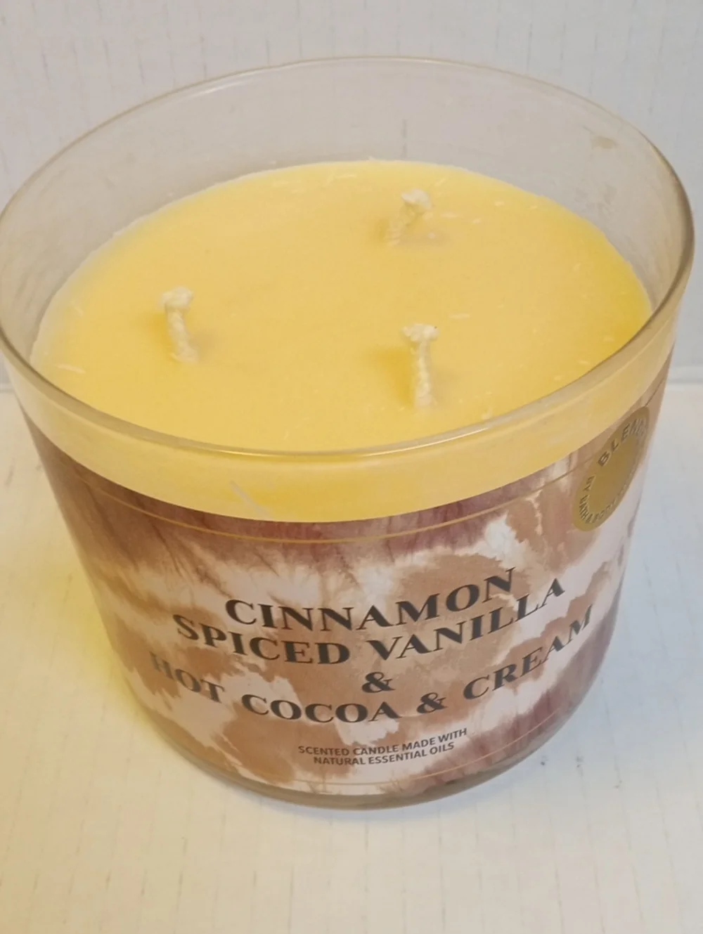 Candle Cinnamon Spiced Vanilla & Hot Cocoa & Cream Bath & Body Works 3 Wick